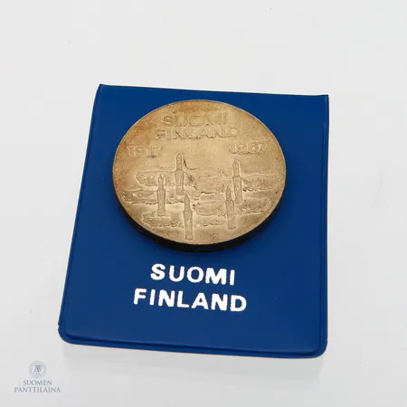 Juhlaraha, Suomen itsenäisyyden kunniaksi 1917-1967, nimellisarvo 10mk, 900, Paino: 24,1 g