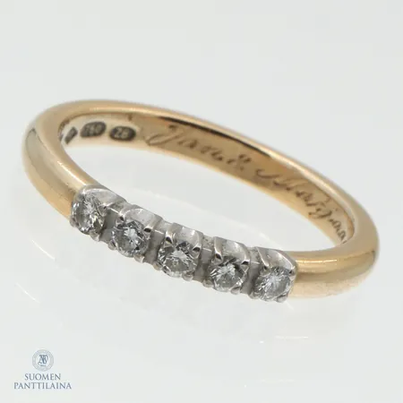Timanttisormus 5xn.0.03ct, kaiverrettu, koko 15¼, 750,  Paino: 2,6 g