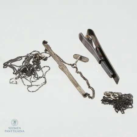 Viallisia koruja, 830-925,  Paino: 14,8 g