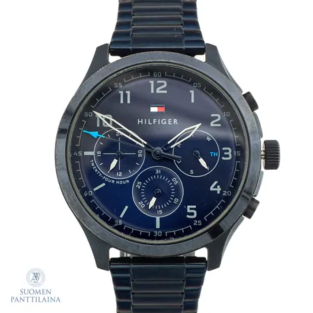 Teräsrannekello, Tommy Hilfiger, Asher, quartz, rungon Ø 44mm, rannekkeen pituus 190mm, lasissa ja rungossa naarmuja