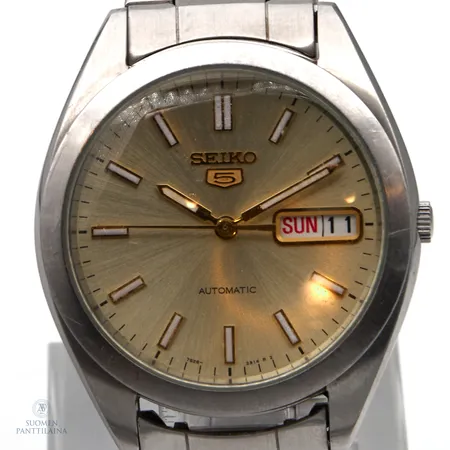 Teräsrannekello Seiko 5, automatic, ref: 7S26-0420, käytön jälkiä, rungon Ø37mm, teräsrannekkeen pituus 190mm, 