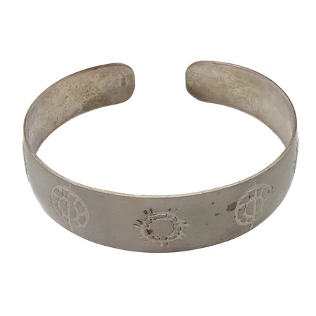 Rannekoru, Ø 57mm, koko muunneltavissa, kaiverrettu, 925, Paino: 17,5 g