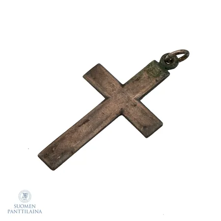Ristiriipus, kaiverrettu, korkeus 38mm, 813,  Paino: 1,8 g