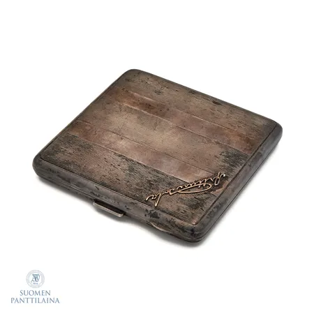 Savukerasia, mitat 85x87mm, hopeaa, Paino: 119,4 g