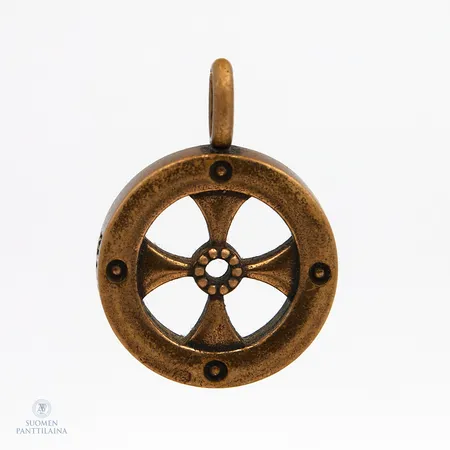 Riipus Kalevala, Kirkkoristi, korkeus 30mm, pronssia
