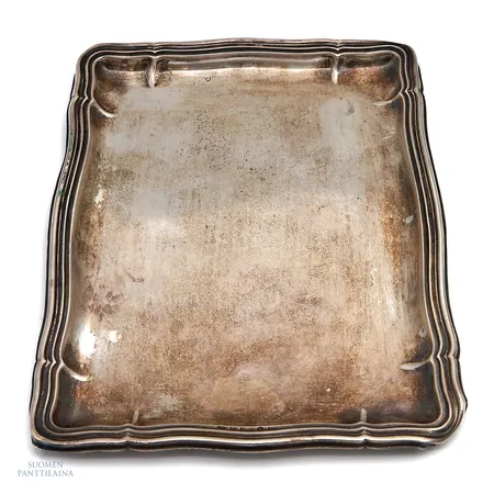 Hopeavati, mitat 180x135mm, 813,  Paino: 145,6 g