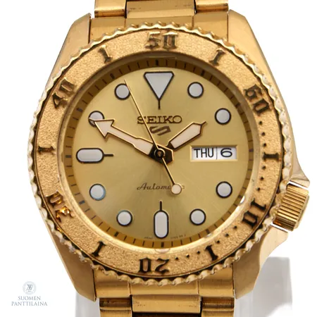 Teräsrannekello Seiko 5 S, Automatic, ref 4R36-08E0, 24 jewels, rungon Ø42mm, teräsrannekkeen pituus 210mm, 