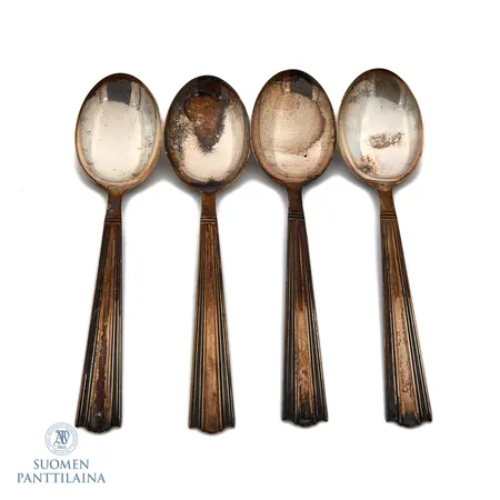 Neljä ruokalusikkaa, Margit, pituus 175mm. 916, Paino: 154,5 g