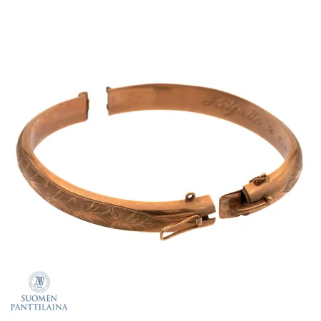 Viallinen rannerengas, 585br,  Paino: 14,7 g