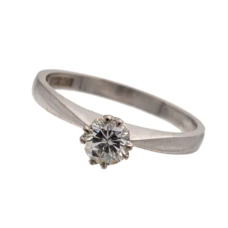 Timanttisormus 1xn.0.40ct, kuletti hiottu, koko 17¼, 750 valkokulta, Paino: 3 g