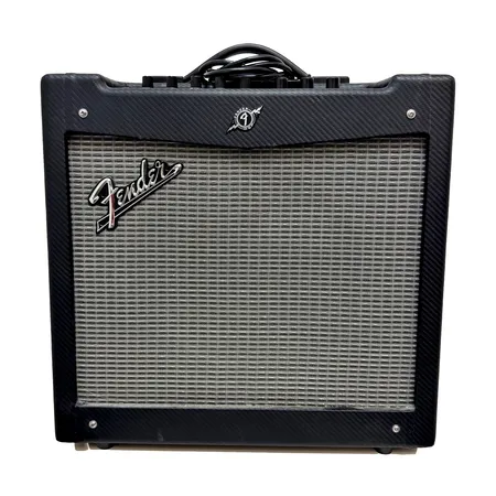 Vahvistin Fender Mustang II, PR 825, 40W ja virtajohto.   Paino: 0 g