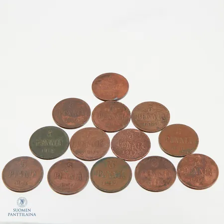 13 kappaletta 5 pennin kolikoita, vuosilta 1867, 1911, 1914, 1915, 1916 ja 1917