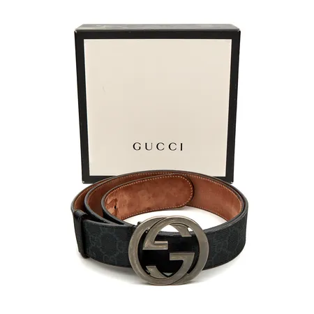Vyö, Gucci, GG Supreme Black And Grey Belt With G Buckle, Style 411924 KGDHX 8449, solki kulunut, laatikko  Paino: 0 g