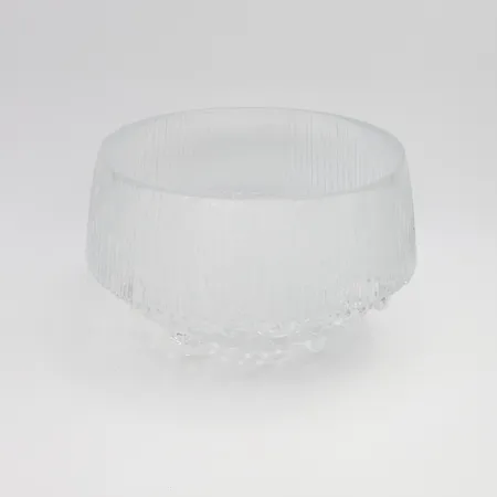 Tarjoilukulho Ultima Thule, Iittala, design Tapio Wirkkala, korkeus 100mm, Ø 150 mm