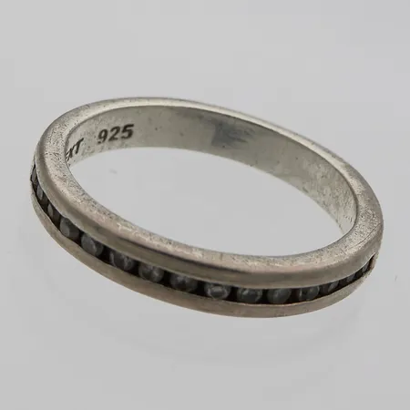 Kivisormus, koko 17¼, 925br,  Paino: 2,9 g