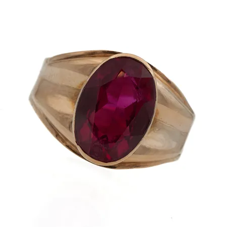 Kivisormus, kaiverrettu, koko 17½, 585br,  Paino: 2,8 g