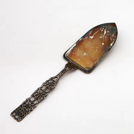Leivoslapio, Pitsi, kaiverrettu, design P. Sarpaneva, pituus 190mm, 830, Paino: 44,4 g
