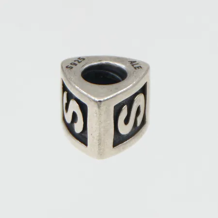 Hela, Pandora, korkeus 9mm, 925,  Paino: 3,5 g