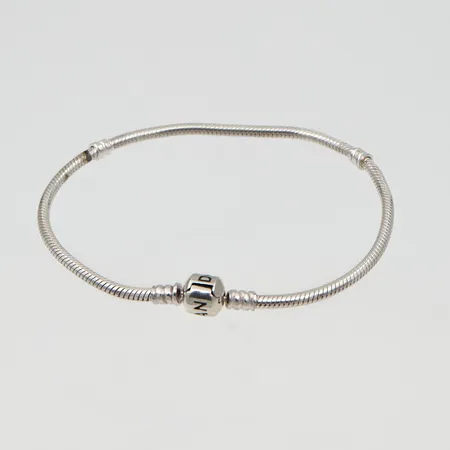 Pandora rannekoru, pituus 225mm, 925,  Paino: 16,8 g