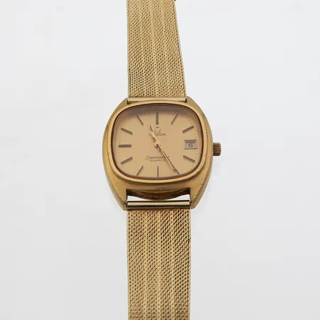 Kultarannekello Omega Seamaster, Quartz, taulun koko 32x32mm, ei käy, rannekkeen pituus 200mm, rannekkeessa käytön jälkiä, 585br,  Paino: 77,5 g