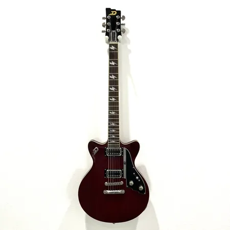 Sähkökitara, Duesenberg Bonneville Cherry Red, kovakantolaukku,  Ei lähetetä
