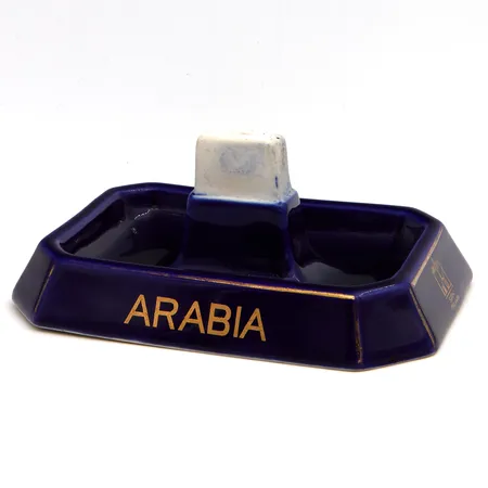 Tulitikkuaskin teline/tuhkakuppi arabia, mitat 11x16cm, käytön jälkiä