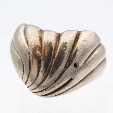 Viallinen sormus, 925,  Paino: 5,6 g