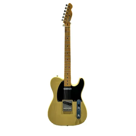 Sähkökitara Tokai Breezy Sound, serial 110442 made in japan, hieman kolhuja, kova laukku. Lähetetään postipakettina.