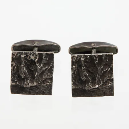 Kalvosinnapit 15x15mm, Turun Hopea, vuodelta 1954, 830, Paino: 11,8 g