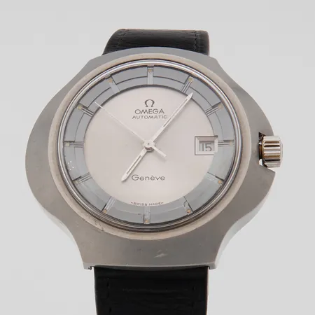 Teräsrannekello Omega Geneve Stingray Cobra, automaatti, Ø 40mm, sarjanumero 36465289, caliberi 1481, 17-kivinen, Omegan viallinen ranneke. Koneisto vaatii huoltoa!