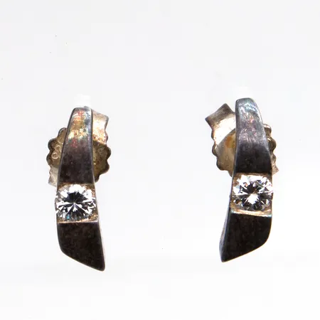 Kivikorvakorut, korkeus 14mm, 925br, Paino: 1,9 g