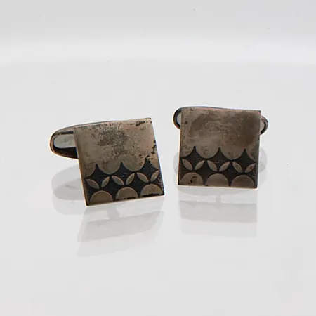Kalvosinnapit, mitat 14x14mm, 830, Paino: 7,5 g