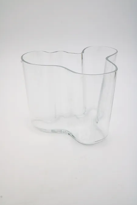 Aalto-maljakko, Iittala, kirkas, signeeraus Alvar Aalto 3030, korkeus 160mm