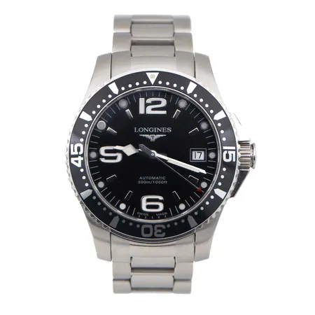 Teräsrannekello Longines Hydro Conquest, L3.641.4, sarjanumero 35962880, automaatti, rungon Ø 39mm, rannekkeen pituus 170mm, ranneke L600123880, käytöstä aiheutunutta kulumaa, kaksi jatkopalaa ja laatikkko