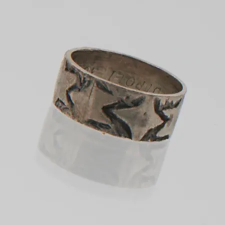 Sormus, kaiverrettu, koko 19¾, 925,  Paino: 5,6 g