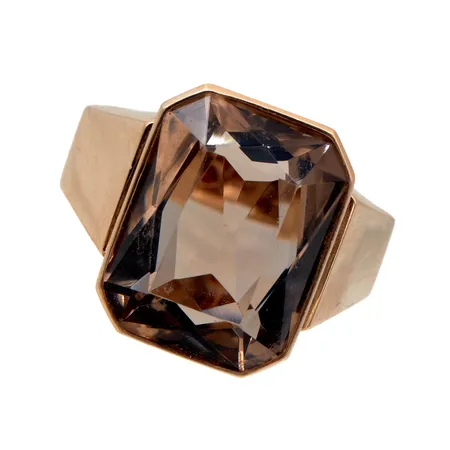 Kivisormus, koko 20, kaiverrettu, käytön jälkiä, nimileima Westerback Eino Ky, vuodelta 1965, 585br,  Paino: 7,7 g