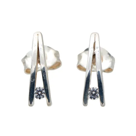 Kivikorvakorut, korkeus 12mm, 925br, Paino: 1,8 g