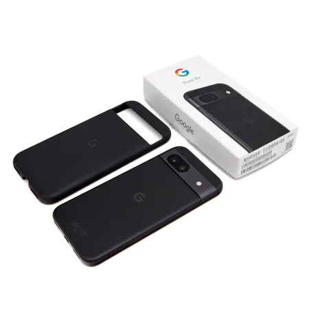 Puhelin Google Pixel 8a 5G-, 128/8 Gt, Obsidian,mukana alkuperäinen laatikko, ostettu 21.1.2025
