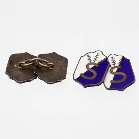 Kalvosinnapit, Suojeluskunta, korkeus ja leveys 20mm ja 14mm, 813br,  Paino: 12,2 g