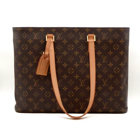 Käsilaukku Louis Vuitton Luco tote, LM0016, mitat 42 x 30 x 11cm, made in Spain, nimilappu eri laukusta made in France, dustbag