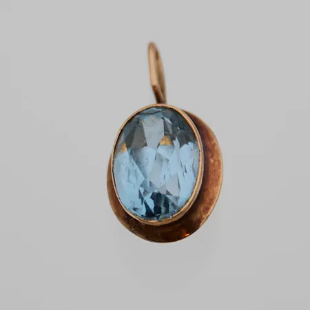 Kiviriipus, korkeus 21mm, 585br,  Paino: 1,4 g