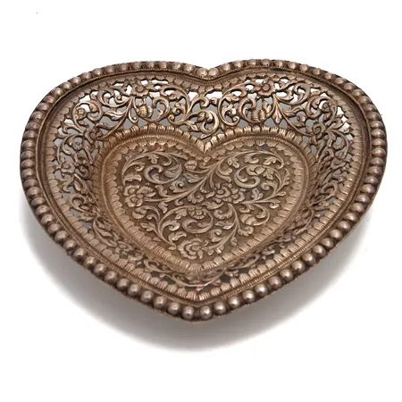 Tarjoilulautanen, mitat 12x13cm, 813,  Paino: 112,3 g