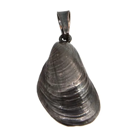 Simpukka-riipus, korkeus 30mm, 925,  Paino: 1,7 g