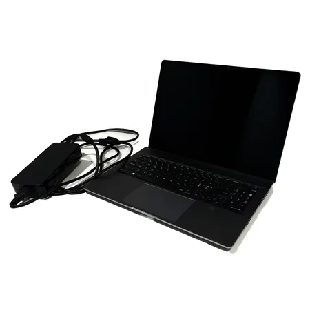 Kannettava tietokone, MSI Creator Z16 HX Studio, Intel Core i9-13950H, Nvidia GeForce RTX 4070 8 GB, RAM 64gb DDR5, 2Tb SSD, Win 11 Pro, kosketusnäyttö, laturi, ostokuitti 08/2024