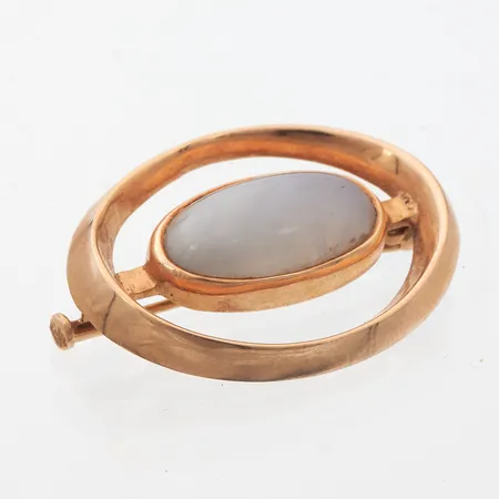 Kivirintaneula, pientä vääntymää, mitat 30x24mm, 585br,  Paino: 5,1 g