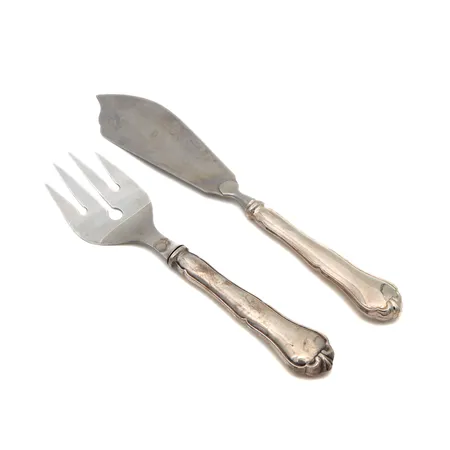 Kakkuatrain ja -veitsi, Chippendale, pituus 195-243mm, käytön jälkiä, 830br, Paino: 120,5 g