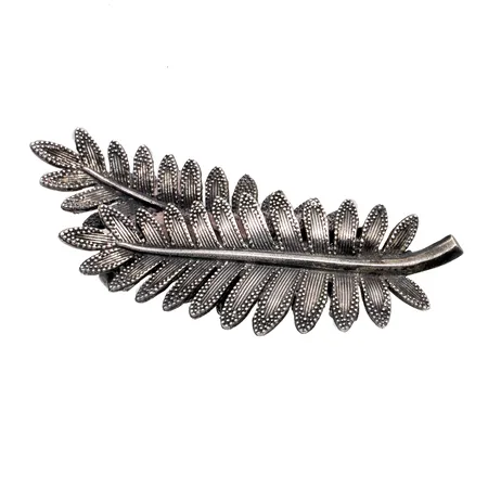 Rintakoru, koruteollisuus Tillander, pituus 45mm, 813,  Paino: 5,7 g