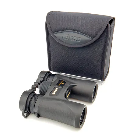 Kiikarit Nikon, Prostaff 7S 10x30, 3050164, vesitiiviit, Nikon suojakotelo.