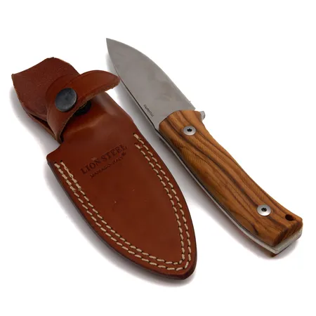 Puukko, Lion Steel Molletta M 390 Maniago Italy, terän pituus 90mm, nahkatuppi,