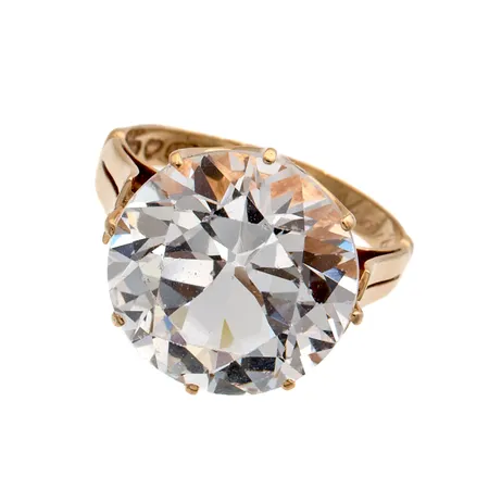 Kivisormus, koko 17¼, kaiverrettu, käytön jälkiä, 585br, Paino: 5 g